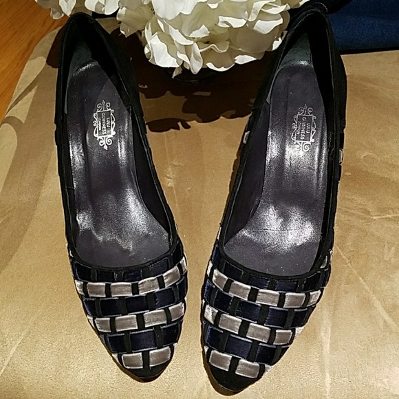 Lulu Guinness London Shoes - Picture 1 of 3